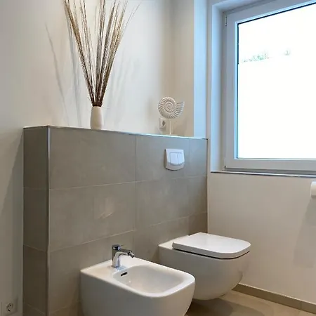 Traum In Weiss Mit Seeblick Seeliebe Eg Apartment *